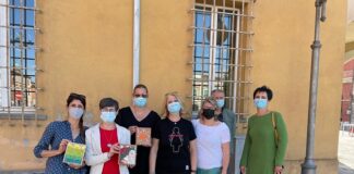 Adotta una Coroncina per favorire la lotta alla violenza contro le donne