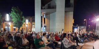 Il 12 agosto sesto appuntamento del Festival “Sotto le stelle di Dozza: I Comici del Borgo”