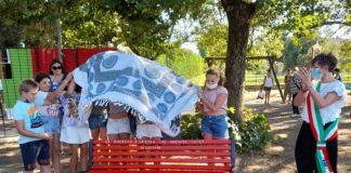 Un’altra “panchina rossa” nel territorio comunale di Russi