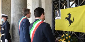 L’omaggio a Enzo Ferrari di Modena e Maranello