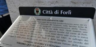Forlì: targa in ricordo delle vittime del bombardamento aereo del 25 agosto1944