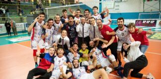 Geetit: esordio con il botto