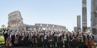 Orizzonti romantici al Teatro Galli con l’orchestra dell’Accademia Nazionale di Santa Cecilia diretta da Alpesh Chauhan