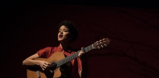 Amore sulle note del fado di e con Pippo Delbono il 20 novembre al Teatro della Regina di Cattolica