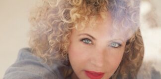 Interno familiare con la voce Iaia Forte e il sax di Javier Girotto il 25 novembre a Cattolica