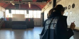 Blitz di Polizia locale e Carabinieri in una discoteca abusiva in zona Fiera