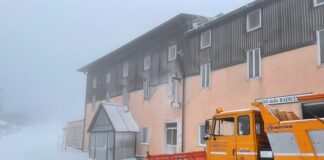 Provincia di Modena: Frassinoro, 15 centimetri di neve al Passo delle Radici