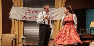 ‘Alla stessa ora, il prossimo anno’ dal 17 al 19 dicembre 2021 al Teatro Duse di Bologna