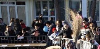 Giovedì distribuzione delle calze della Befana in piazza della Repubblica