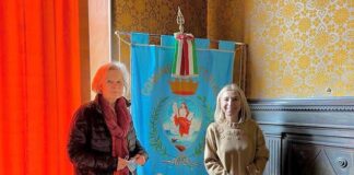 Cattolica, la giornalista finlandese Eija Wager incontra la Sindaca