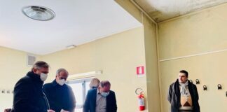 Liceo Classico; il Sindaco in visita al liceo classico “Morgagni” per ragionare su futuri interventi alla “Sala Icaro”