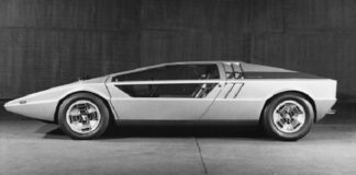 Maserati Boomerang compie 50 anni