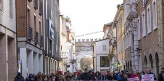 “L’Otto sempre”: Oggi pomeriggio, nel centro di Rimini, la ‘Camminata degli uomini’