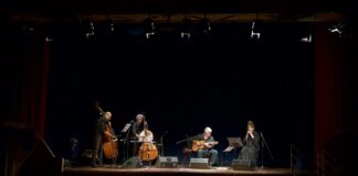 Al Teatro Verdi di Cesena un concerto della cantautrice Paola Sabbatani (FOTO)