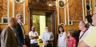Nell’ambito delle iniziative per il 100° Anniversario delle Barricate, una delegazione di Barcellona in visita in Municipio