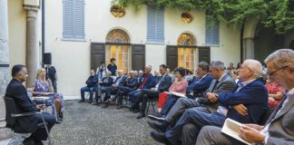 Mons. Castellucci presenta il suo libro Benedetta Crisi