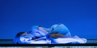 Al Teatro della Regina di Cattolica il 22 novembre in scena Accabadora, con Anna Della Rosa