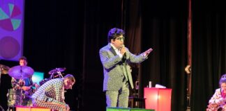 “Ci vuole orecchio”: ELIO canta e recita Enzo Jannacci il 23 marzo 2023 all’Auditorium Paganini di Parma