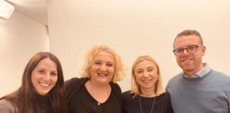 Cattolica, 8 marzo: sorrisi e riflessioni con Maria Pia Timo in uno Snaporaz gremito