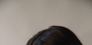 Francesca Michielin: bonsoir! – Michielin10 a teatro il 4 aprile a Ferrara e il 5 aprile a Bologna