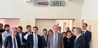 Alluvione. Il ministro dell’Istruzione e del Merito, Valditara, in visita ad alcune scuole nelle aree colpite