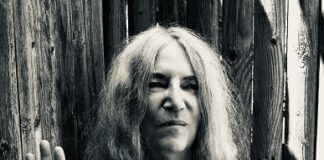 Patti Smith il 4 ottobre 2023 in Piazza Duomo a Parma