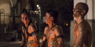 Ritmi tribali e acrobazie con il fuoco