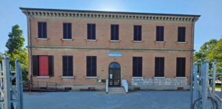 Notte Rosa di Montalbano: il 7 luglio cibo e buona musica nel piazzale de “La Scuola”