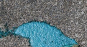 “Non sbronzarti mai all’ora di punta” di Andrea De Curtis