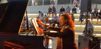 Grande successo in Piazza Kennedy del Festival “Suoni,Parole:un Simposio informale..2023