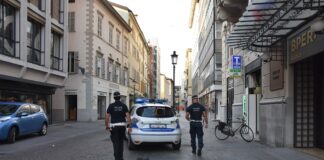 Alla guida ubriaco in via Verdi: denunciato a piede libero, auto sequestrata, patente sospesa
