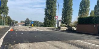Prosegue il piano di interventi nelle frazioni con l’asfaltatura di via Vecchio Reno