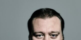 Stefano Fresi in Dioggene il 18 dicembre al Teatro Diego Fabbri di Forlì