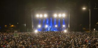 Il Capodanno di Rimini raddoppia e fa il sold out di pubblico al mare e in centro storico