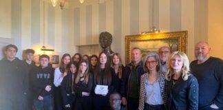 Sport, ciclismo e letteratura a Casa Serra: nuovo appuntamento pubblico nella residenza storica di viale Carducci (FOTO)