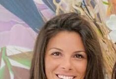 Jessica nelle piantagioni della Colombia a caccia del cacao degli Dei