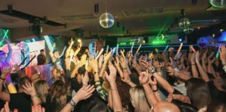 Frontemare Rimini: 9 febbraio TOP Club Eyes Wide Shut, 10 febbraio Follie di Carnevale, 11 febbraio Apericena Latina