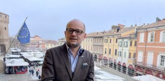 In centro città torna la fiera di primavera (ma non solo) (FOTO)