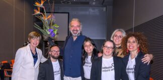 Stefano Bollani incanta Riccione e duetta con la moglie Valentina Cenni