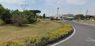 Lavori alla pavimentazione stradale sulla via Cervese (FOTO)