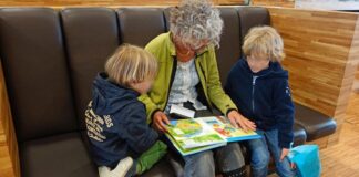 Libri fuori posto da leggere insieme (FOTO)