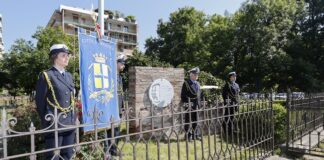 Una corona in memoria di Ciro Menotti e Vincenzo Borelli