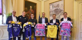 Le Zebre in municipio