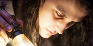 Makàni storie di vento il 19 giugno in scena al Festival Internazionale PUPPETNOPUPPET