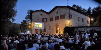 A Gatta le canzoni di Bertoli e il monologo di Vito