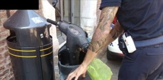 In moto ubriaco, cade a terra e continua a bere: denunciato dalla Polizia Locale