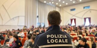 Nuovo anno scolastico: anche la Polizia Locale in cattedra per parlare di educazione stradale e cyberbullismo