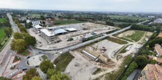 Tram, da questa sera entrano nel vivo i lavori sotto via Persicetana per il sottopasso pedonale del deposito di Borgo Panigale