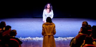 Lo spettacolo ‘Svelarsi’ il 13 novembre al Teatro Duse di Bologna