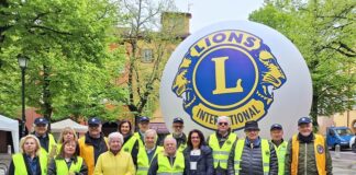 Celebrato oggi il Lions Day in piazza Fontanesi: la generosità dei Lions e dei cittadini reggiani